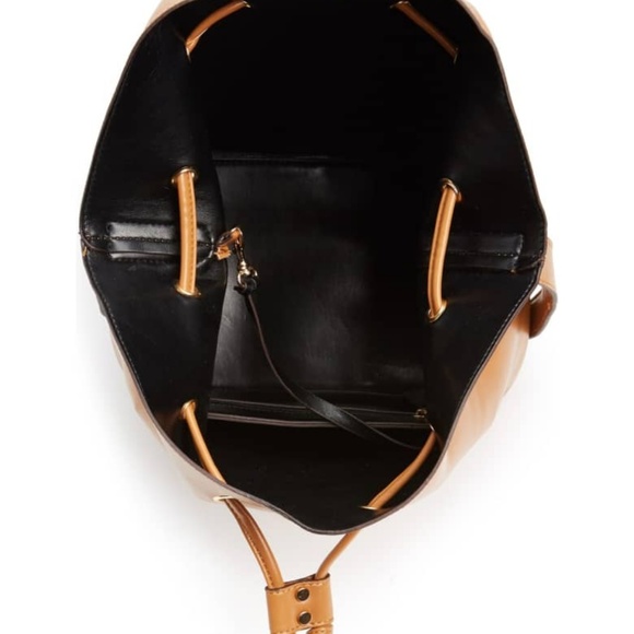 NEW Sole Society 'Nevin' Vegan Leather Bucket - Picture 4 of 8